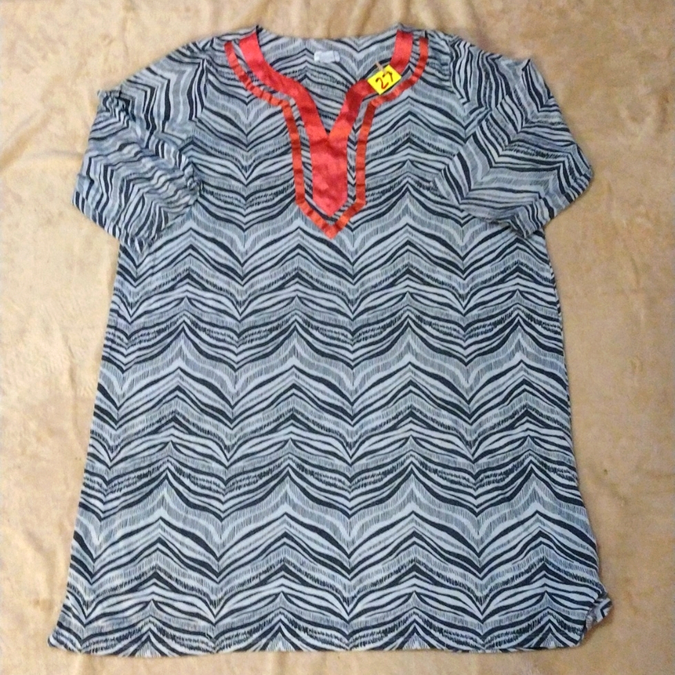 Jaclyn Smith Nightgown